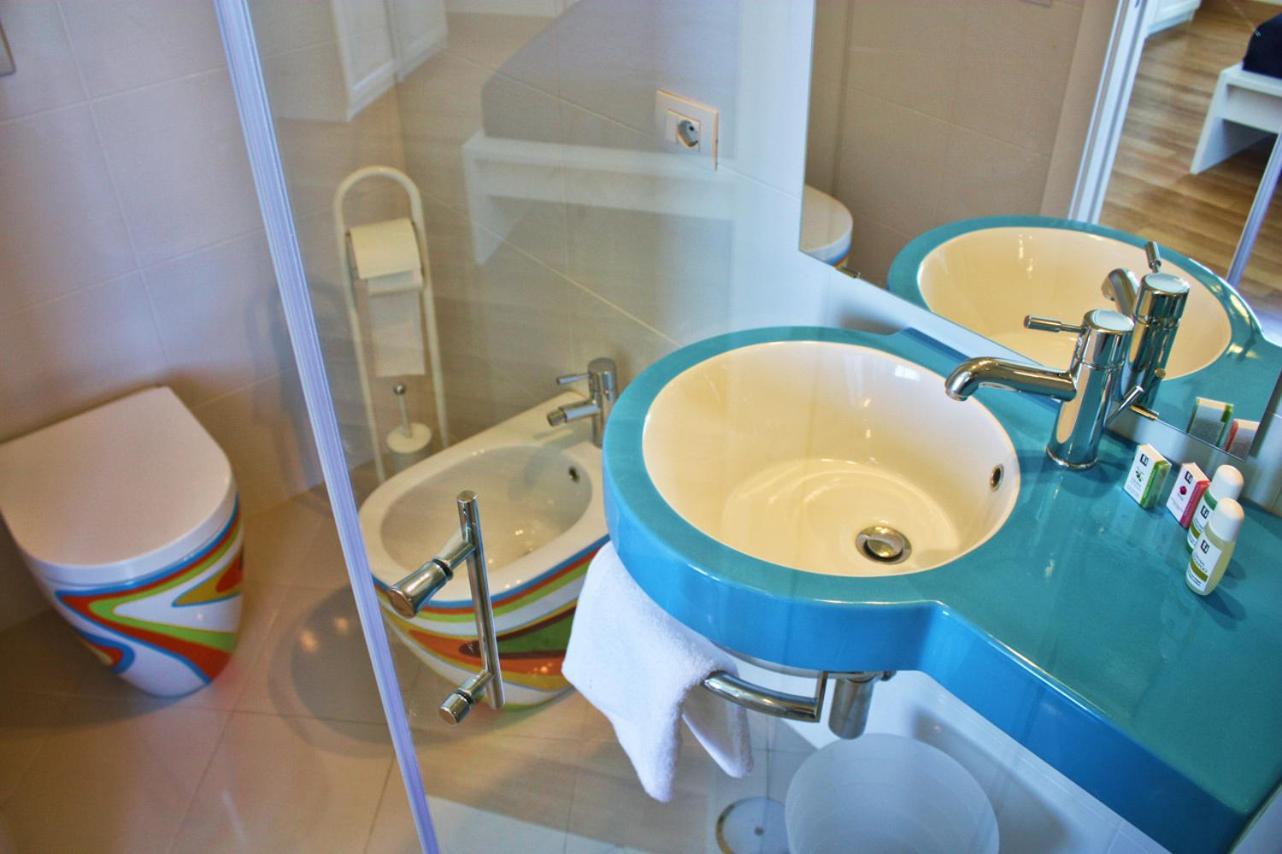 Capri Inn Екстер'єр фото