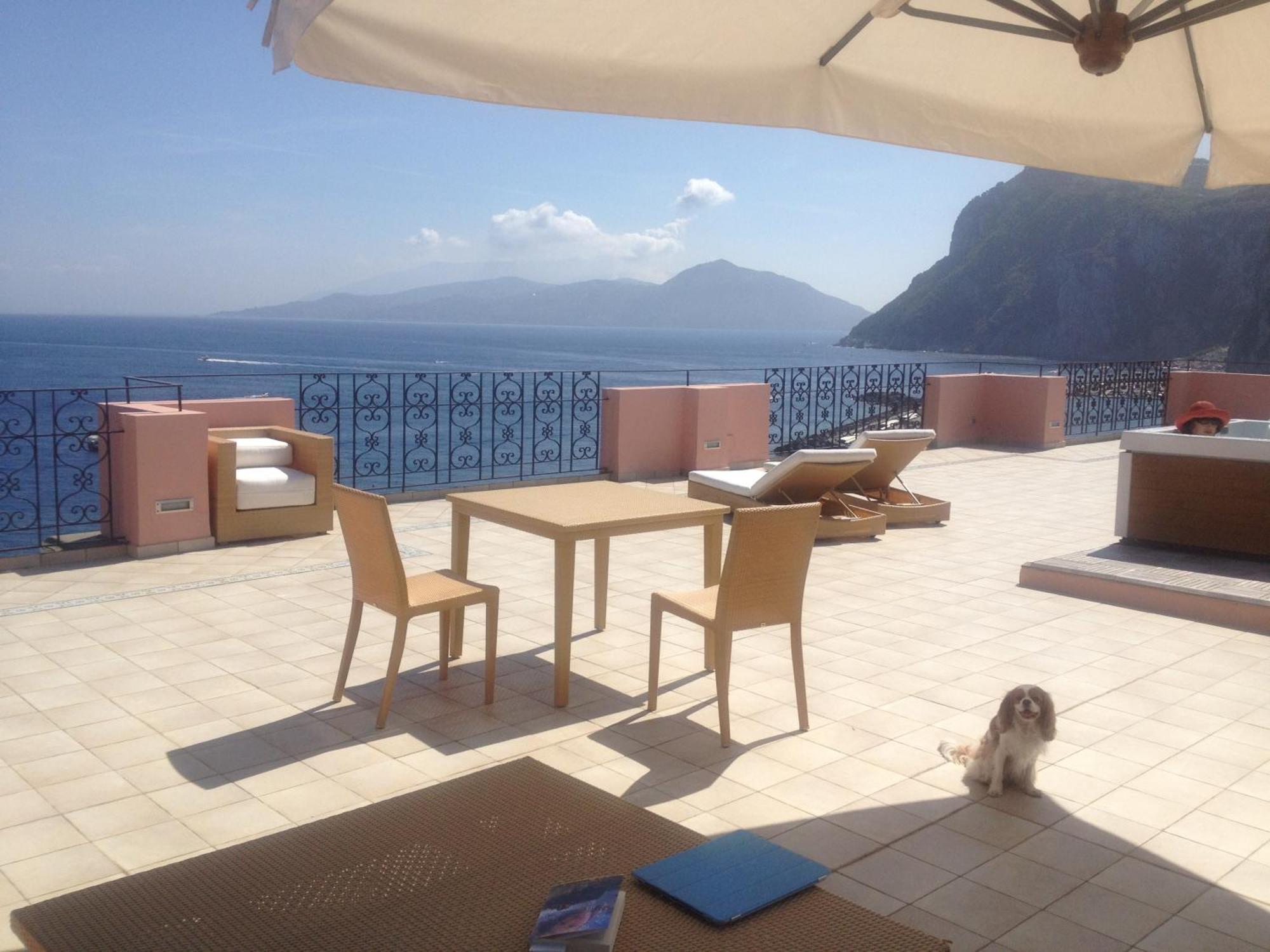 Capri Inn Екстер'єр фото