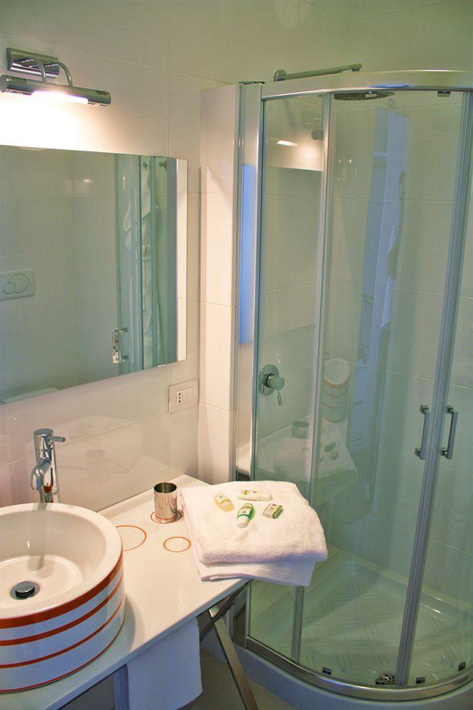 Capri Inn Екстер'єр фото