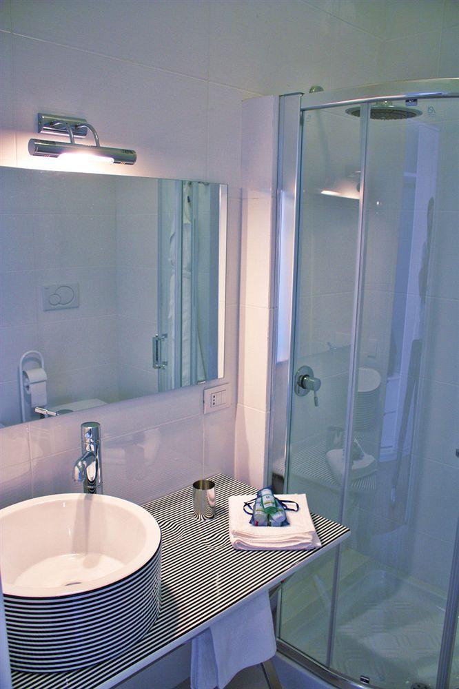 Capri Inn Екстер'єр фото